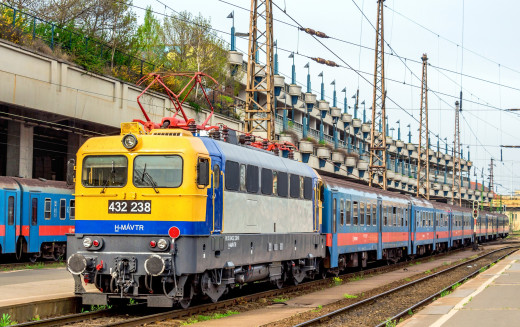 926906 (a): :2044x1284
